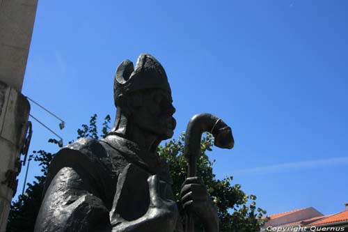 Statue de D.Joo Peculiar Braga  BRAGA / Portugal 