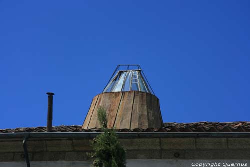 Vervallen gebouw Guimares / Portugal 