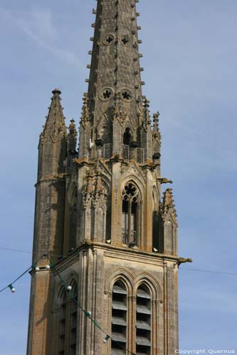 Kerk Port Sainte Foy en Ponchapt / FRANKRIJK 