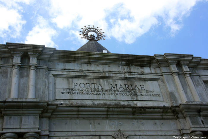 Porte Maria Naga City / Philippines 