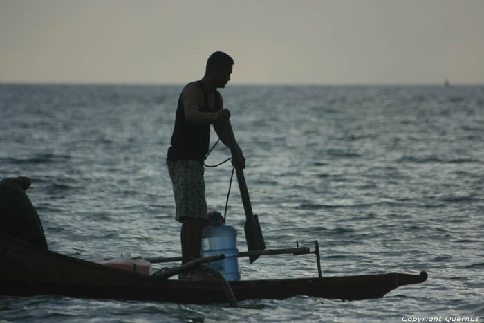 Beach and harbor Balatan / Philippines 