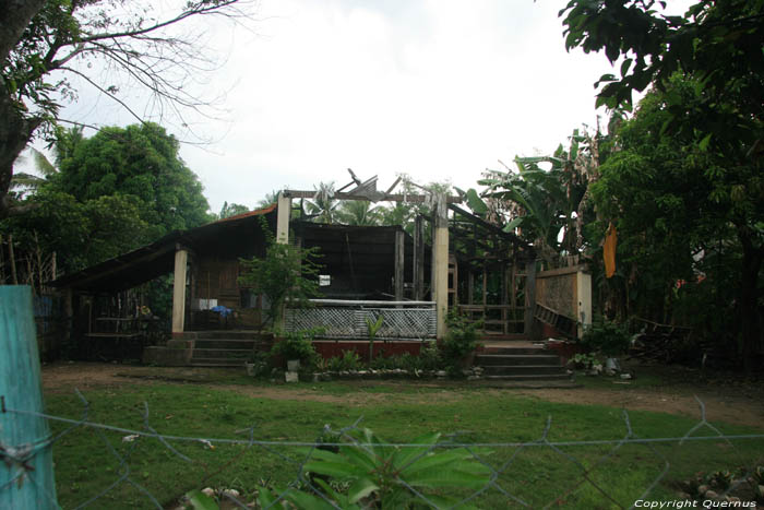 Burned house Balatan / Philippines 