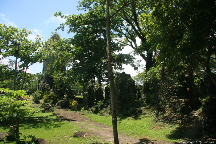 Tour de l'glise run de Cagsawa Daraga / Philippines 