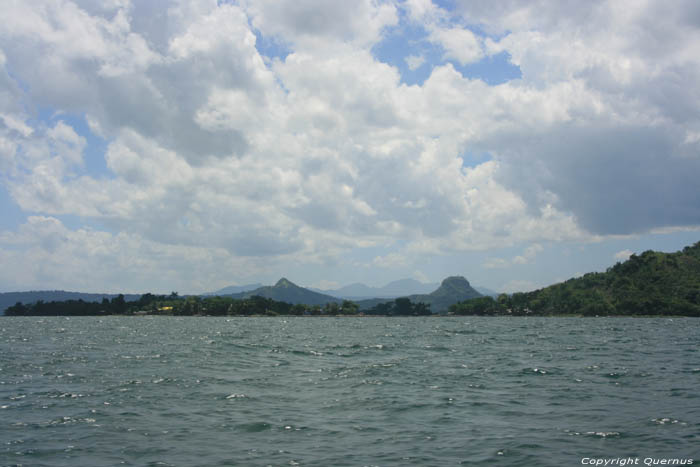 Taal (Ta-Al) Lake Tagaytay City / Philippines 