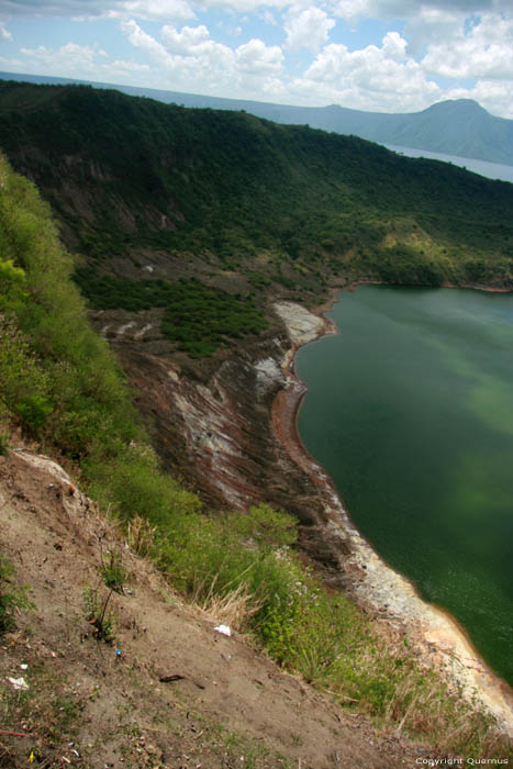 Cratre du Volcan de Taal (Ta-Al) Tagaytay City / Philippines 