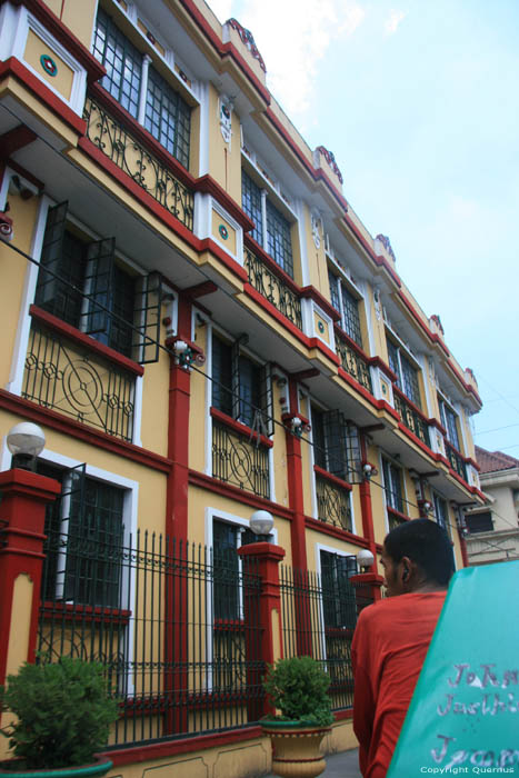 Palais Del Sana Manila Intramuros / Philippines 