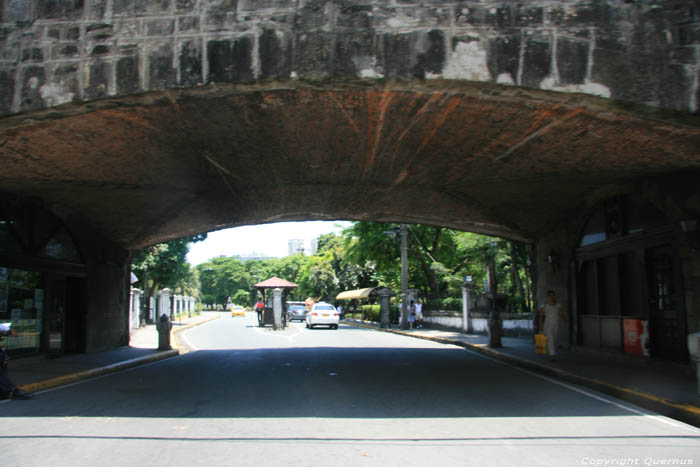 Gate Manila Intramuros / Philippines 