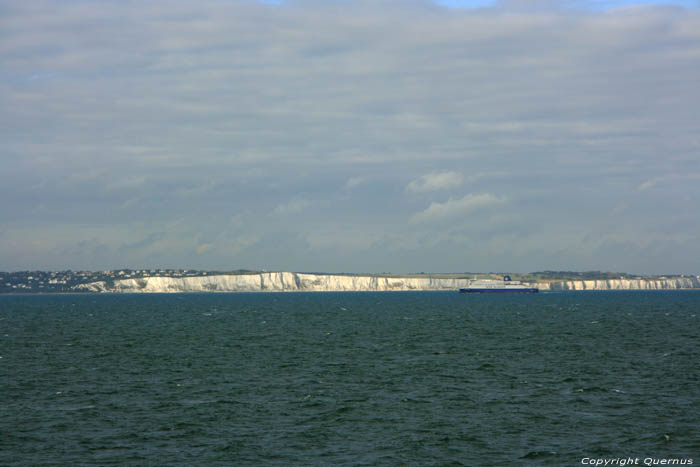 View on Cliffs DOVER / United Kingdom 