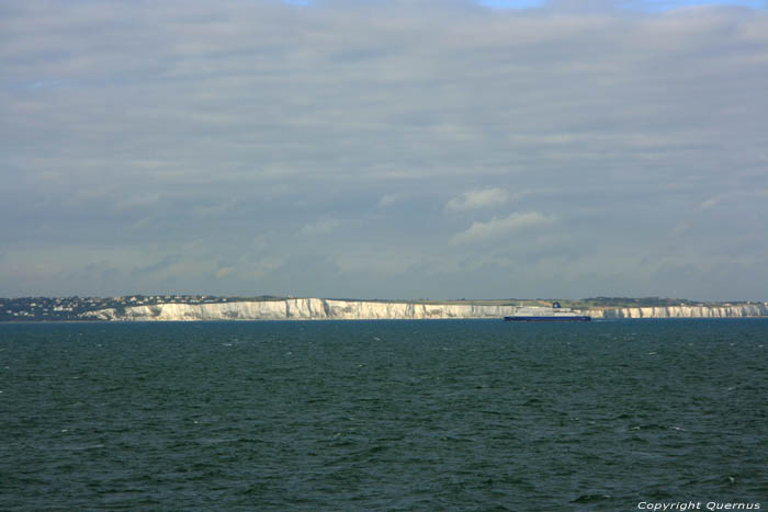 Zicht op klippen DOVER / Engeland 