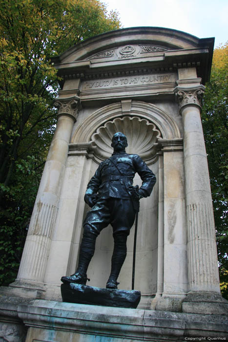 Christian Victor's statue WINDSOR / United Kingdom 