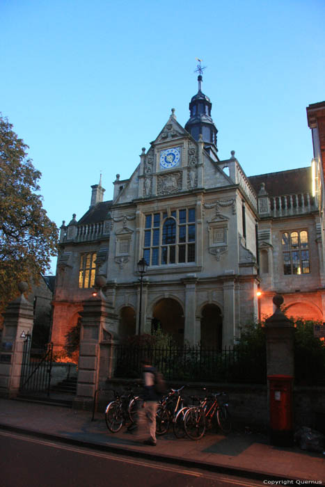 Facult de l'Histoire Oxford / Angleterre 