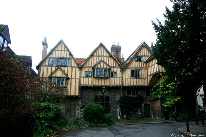 Building Winchester / United Kingdom 