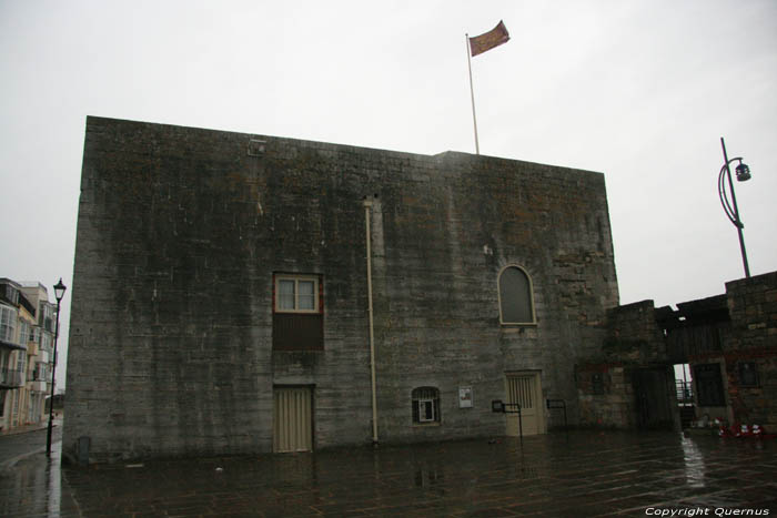 Square Tower Portsmouth / United Kingdom 