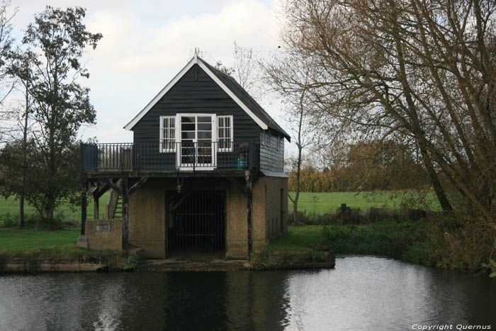 Maisonette avec garage pour bteau Dorchester / Angleterre 