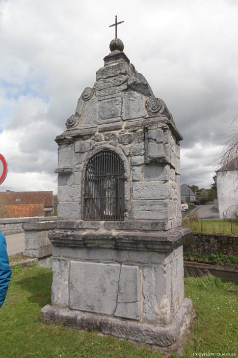 Our Lady of the 7 pains chapel Renlies in BEAUMONT / BELGIUM 