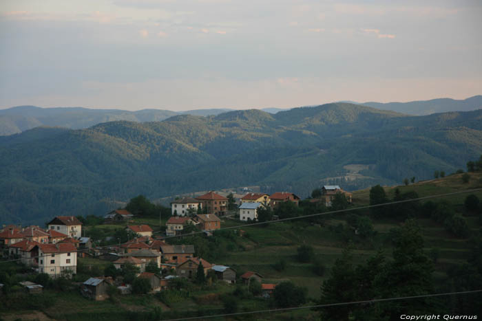 Vue sur village Sveta Petka   Dolna Dabeva / Bulgarie 