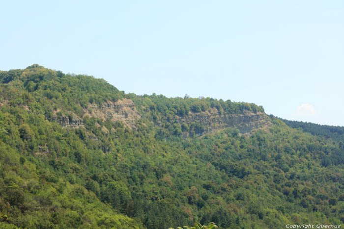 Uitzicht vanuit Tsarevets kasteel Veliko Turnovo / Bulgarije 