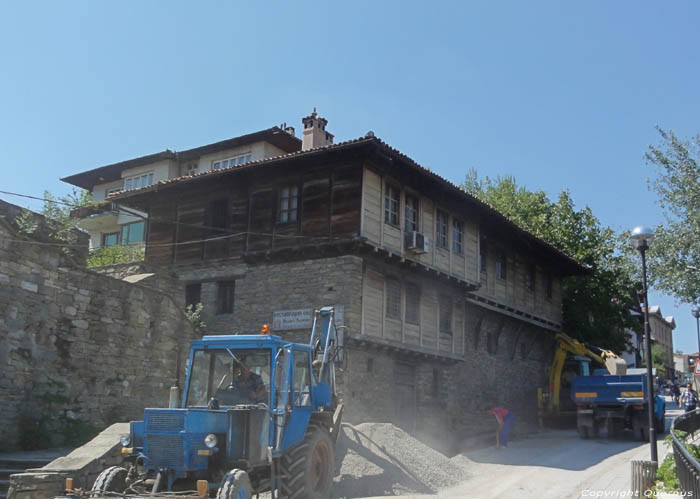 Ancienne Maison avec bois Veliko Turnovo / Bulgarie 