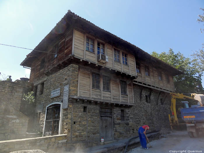 Oud huis met hout Veliko Turnovo / Bulgarije 