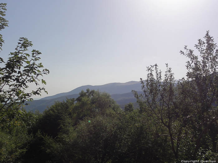 Vue depuis col de Shipka  Shipka / Bulgarie 