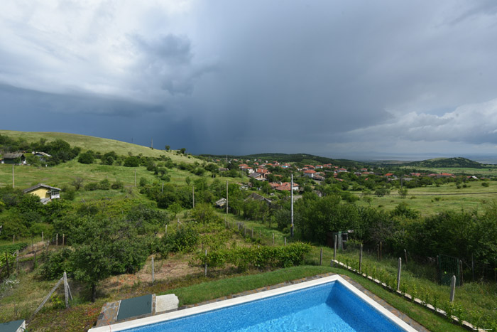 Huis te huur - Sanaan Villa Izvorishte / Bulgarije 