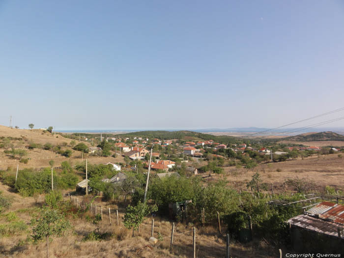 Vue sur village Izvorishte / Bulgarie 