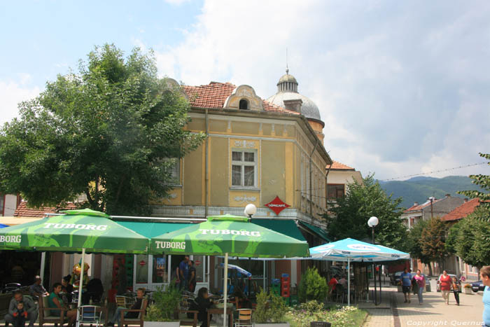 Building and square Yakoruda / Bulgaria 