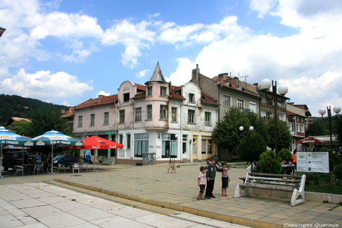 Gebouw Belitsa / Bulgarije 
