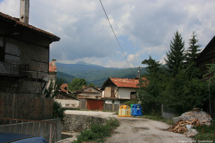 Vue sur Montagne  Dobrinishte / Bulgarie 