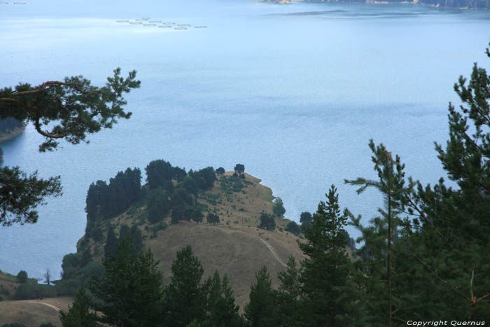 Vue sur Lac Dospat / Bulgarie 