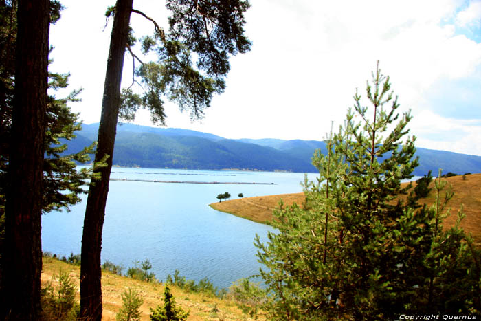 Vue sur Lac Dospat / Bulgarie 