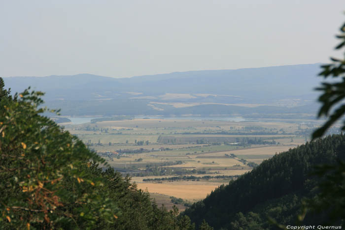 Uitzicht op Vallei Shipka / Bulgarije 