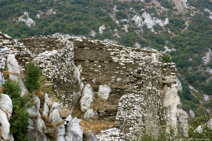 Kasteel - Fort Assen in ASSENOVGRAD / Bulgarije 