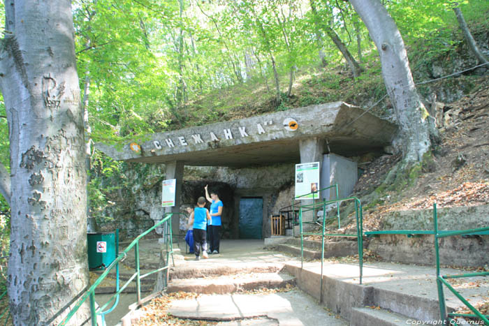 Snejanka of Snezhanka grot Batak / Bulgarije 