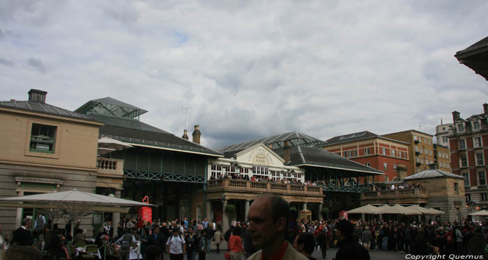 Piazza en Centrale Markt van Covent Garden LONDEN / Engeland 