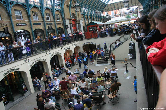 Piazza en Centrale Markt van Covent Garden LONDEN / Engeland 