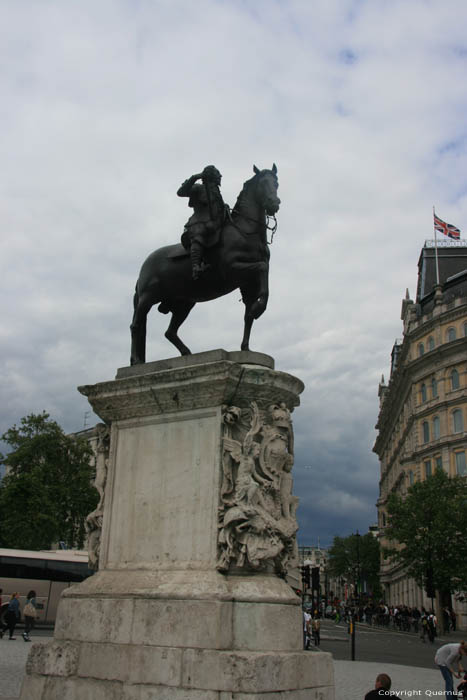 Statue d'un Chevalier Georges IV LONDRES / Angleterre 