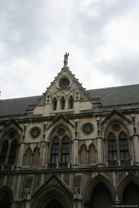 Palais Royal de Justice LONDRES / Angleterre 