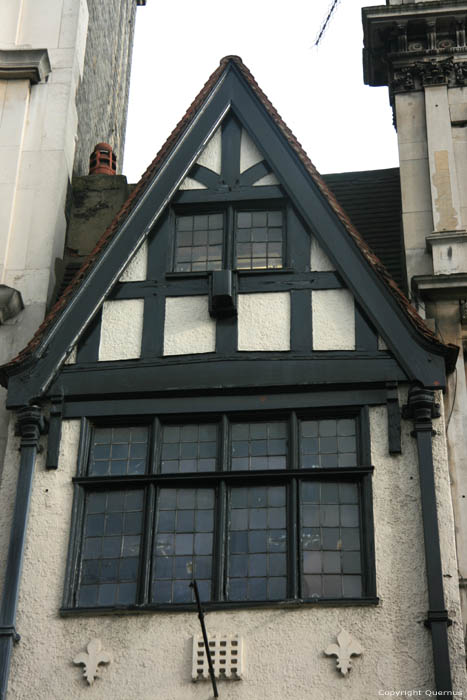 Y. Olde Cocque Taverne  LONDRES / Angleterre 