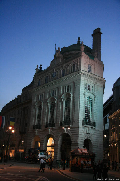 Alliance Life Office  / Piccadilly Circus LONDRES / Angleterre 