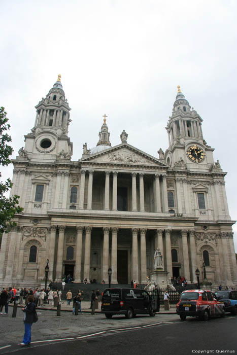 Cathdrale Saint Paul LONDRES / Angleterre 