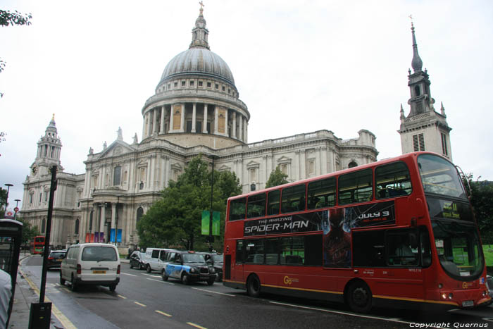 Cathdrale Saint Paul LONDRES / Angleterre 