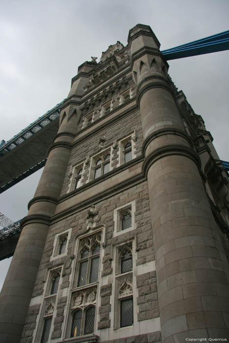 Londres Pont des Tours LONDRES / Angleterre 