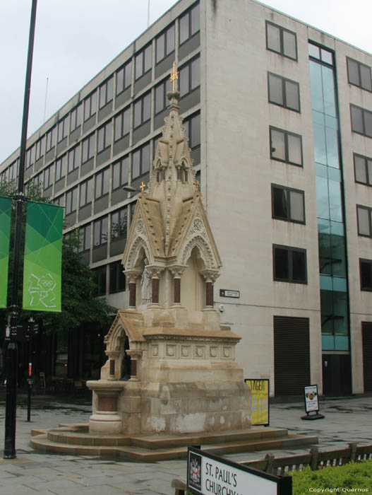 Saint Lawrence and Saint Mary Magdalene Drinking Fountain LONDEN / Engeland 