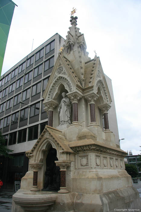 Saint Lawrence and Saint Mary Magdalene Drinking Fountain LONDON / United Kingdom 