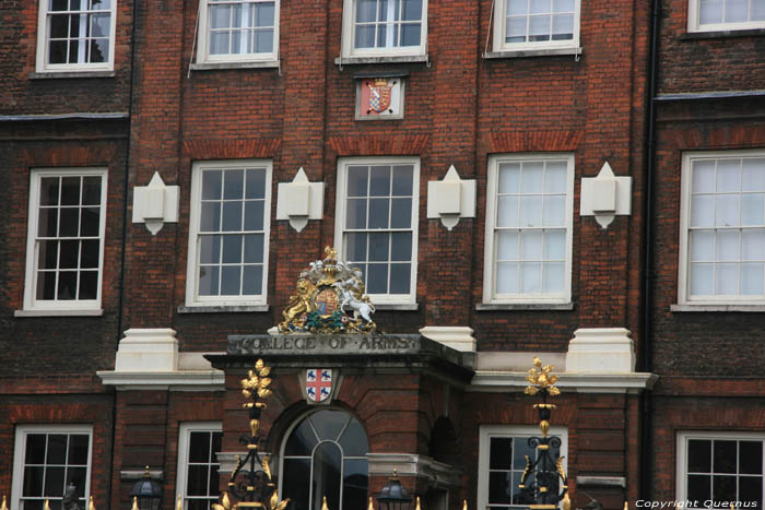 Collge d'Armes LONDRES / Angleterre 