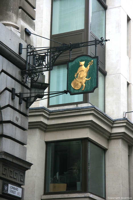 Mitsubishi UFJ Trust House LONDRES / Angleterre 