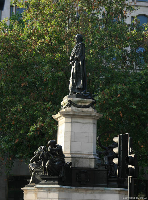 Statue LONDON / United Kingdom 
