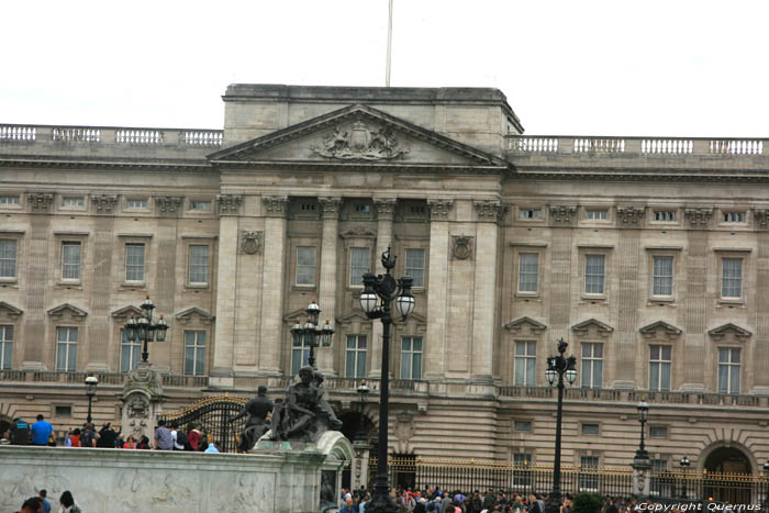 Palais Buckingham LONDRES / Angleterre 
