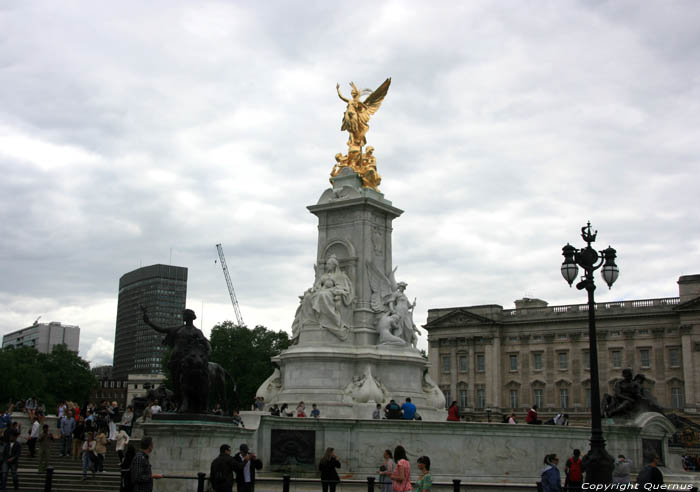 Victoria Memorial LONDON / United Kingdom 